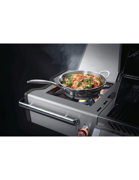 Barbacoa Napoleon Prestige PRO 825 Con Quemador Lateral De Potencia, Quemadores Inferiores Y Traseros Infrarrojos Inox