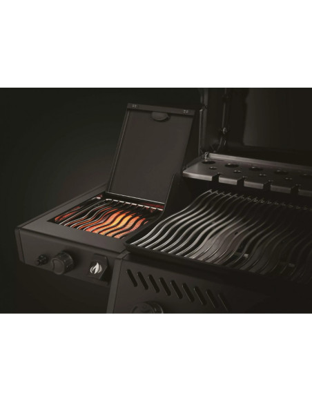 Barbacoa Napoleon Phantom Freestyle 425 Con Quemador Lateral Sizzle Zone