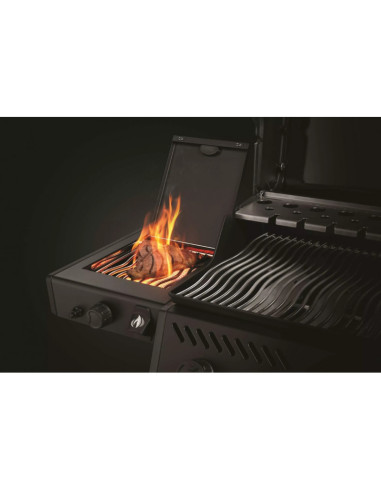 Barbacoa Napoleon Phantom Freestyle 425 Con Quemador Lateral Sizzle Zone